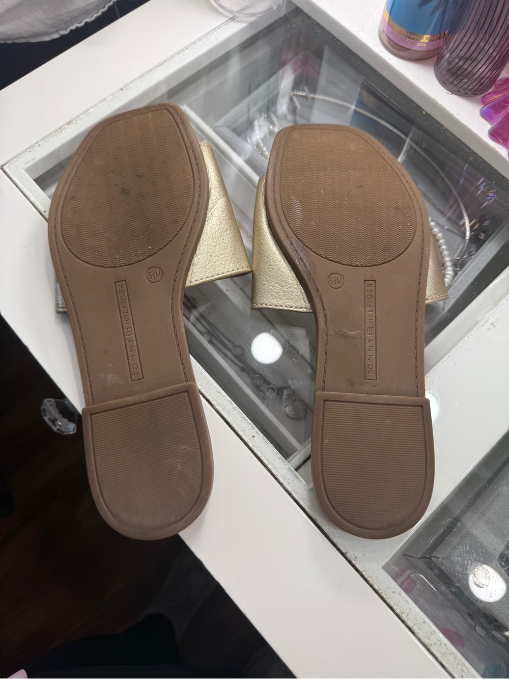 Tommy Hilfiger Metallic Champagne Slide Sandals with Logo Medallion - Picture 5 of 5